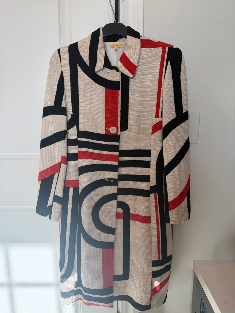 Glow Vintage Italy Geometric Print Coat in Cream, Black & Red Large L